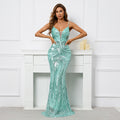 Well Tailored Garment with a Graceful Silhouette