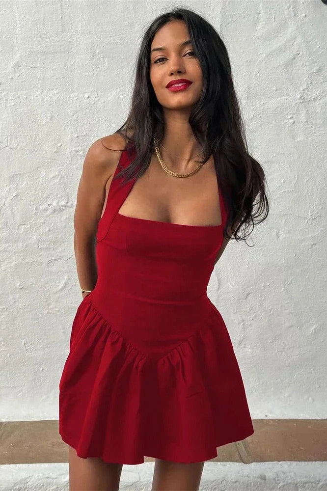 Classic Vintage Dress with a Flattering Fit