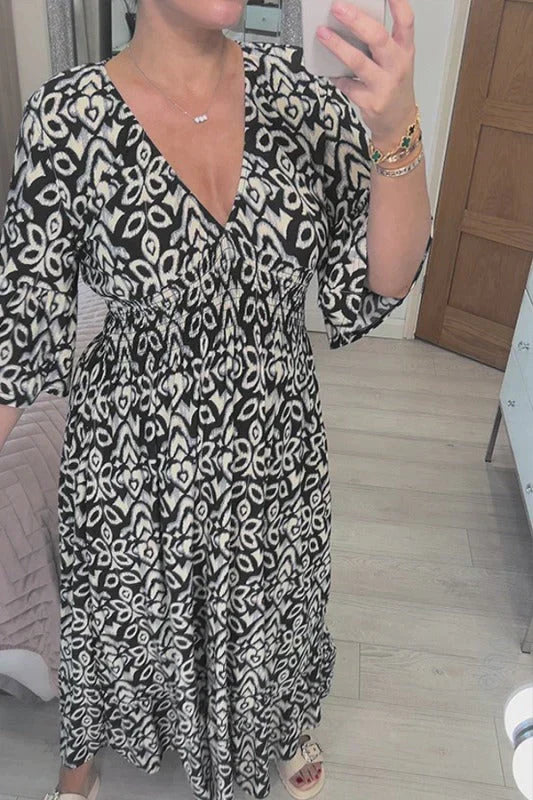 LM | Casual floral dress with V-neckline