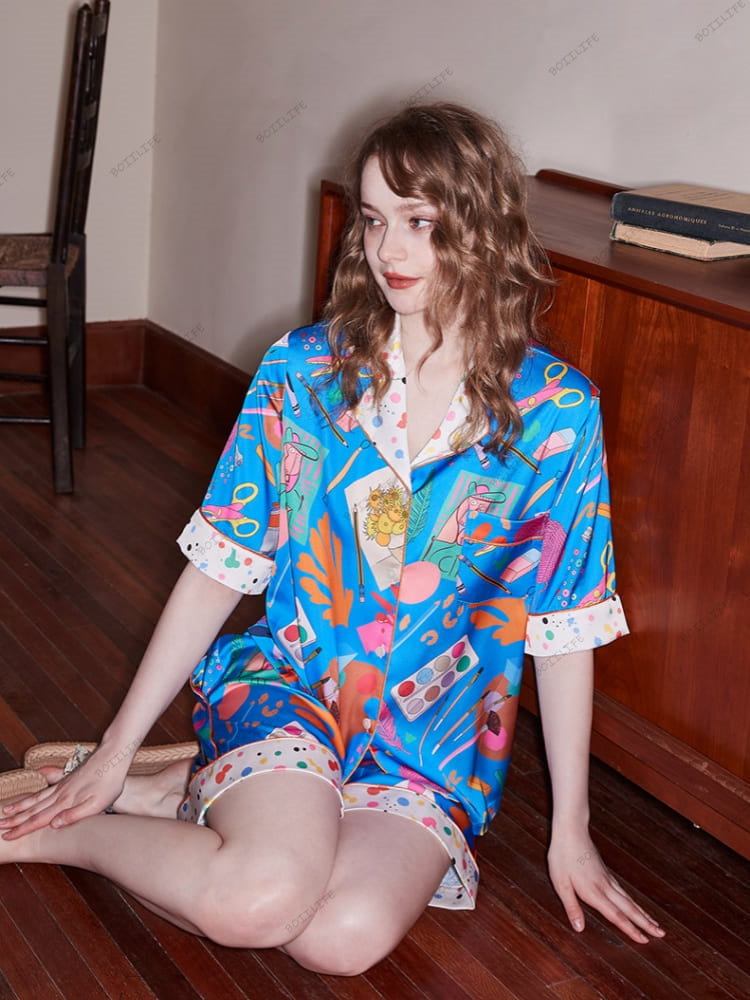 Gracefully Designed Garment