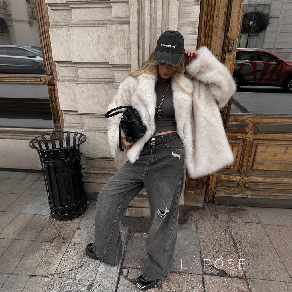 Sophisticated Jacket with a Clean Classic Look