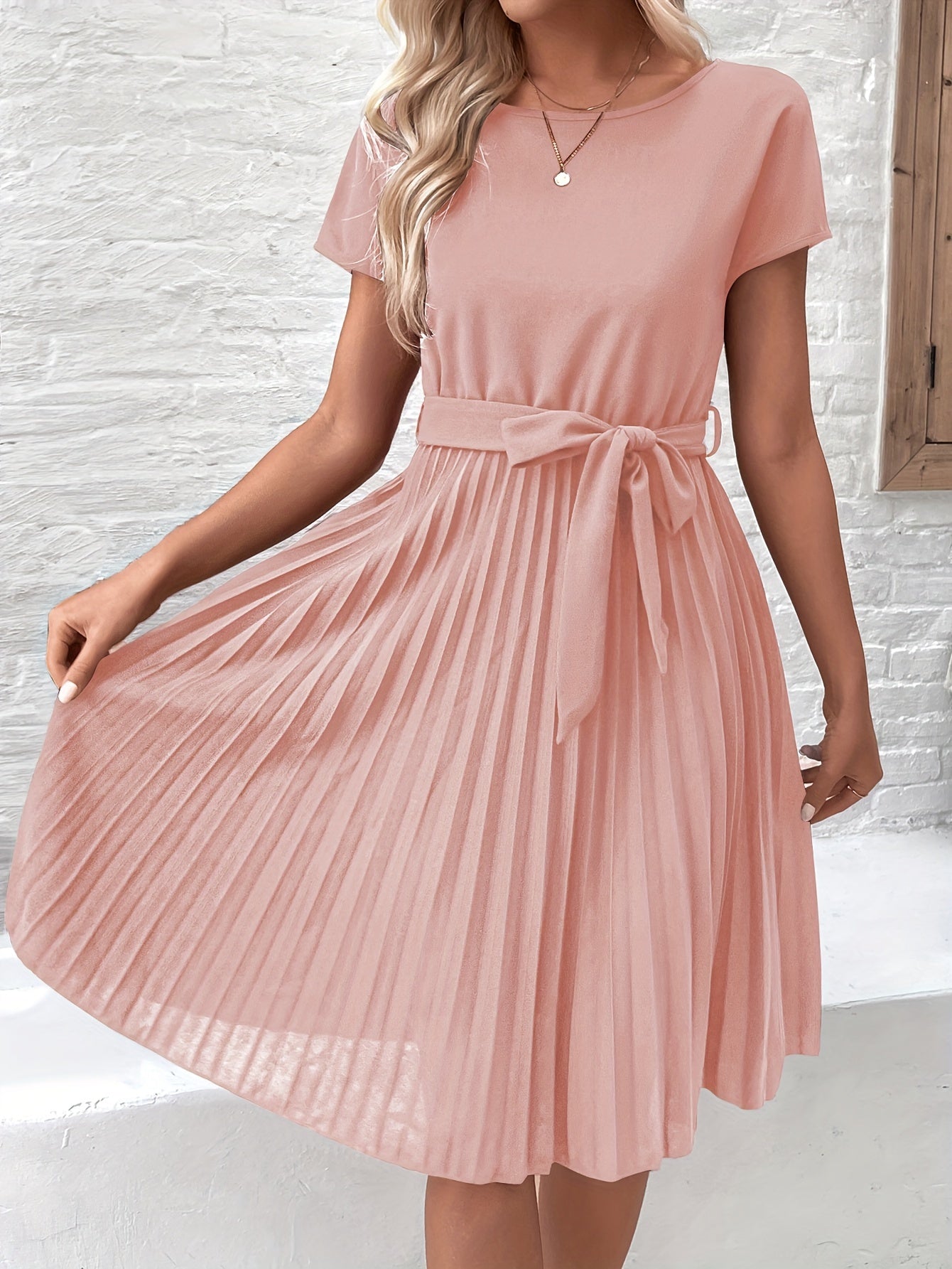 LM | Fashionable and effortless summer dress