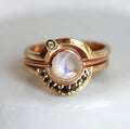 White & Black Inlaid Crystals Gold Ring