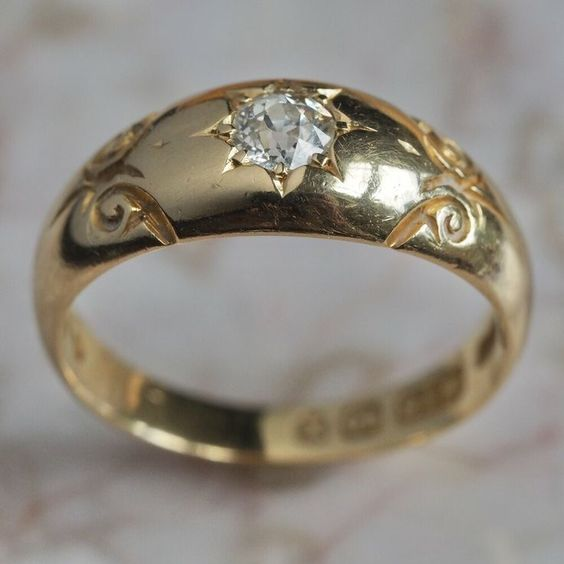 Gold Star Ring