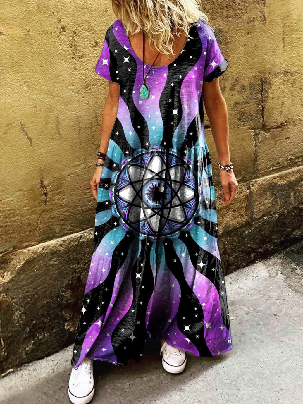 Timeless Vintage Style Dress