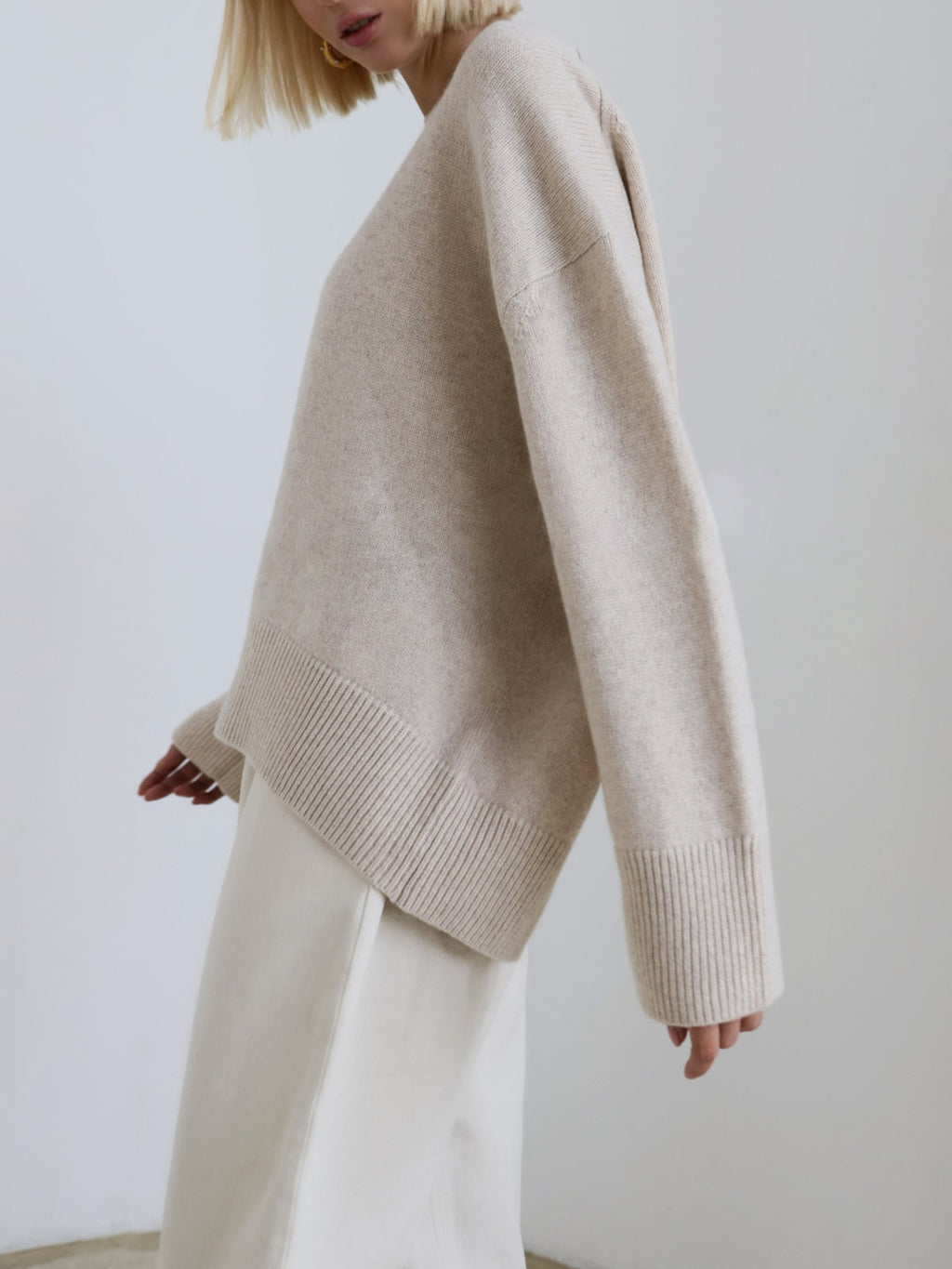Classic Vintage Sweater with a Flattering Fit