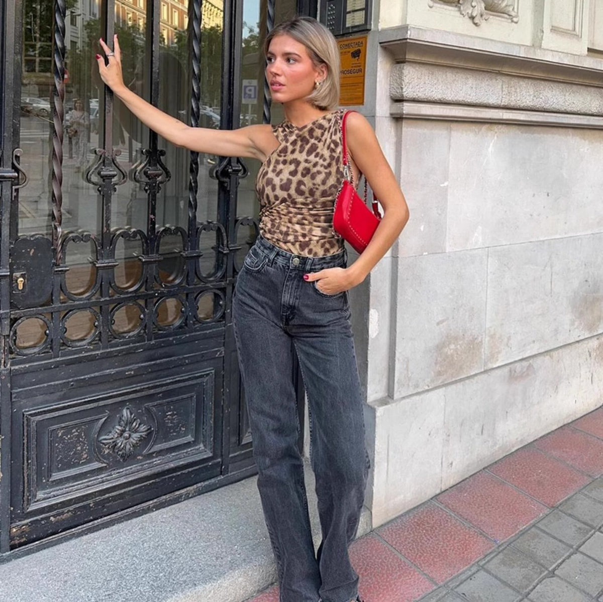 Classic Vintage & Enduringly Stylish Garment