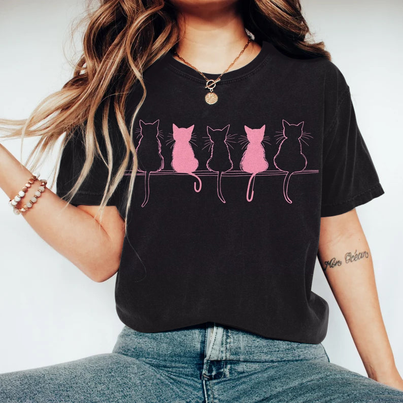 Funny Pink Cat Print Vintage Casual T-shirt elevenforest