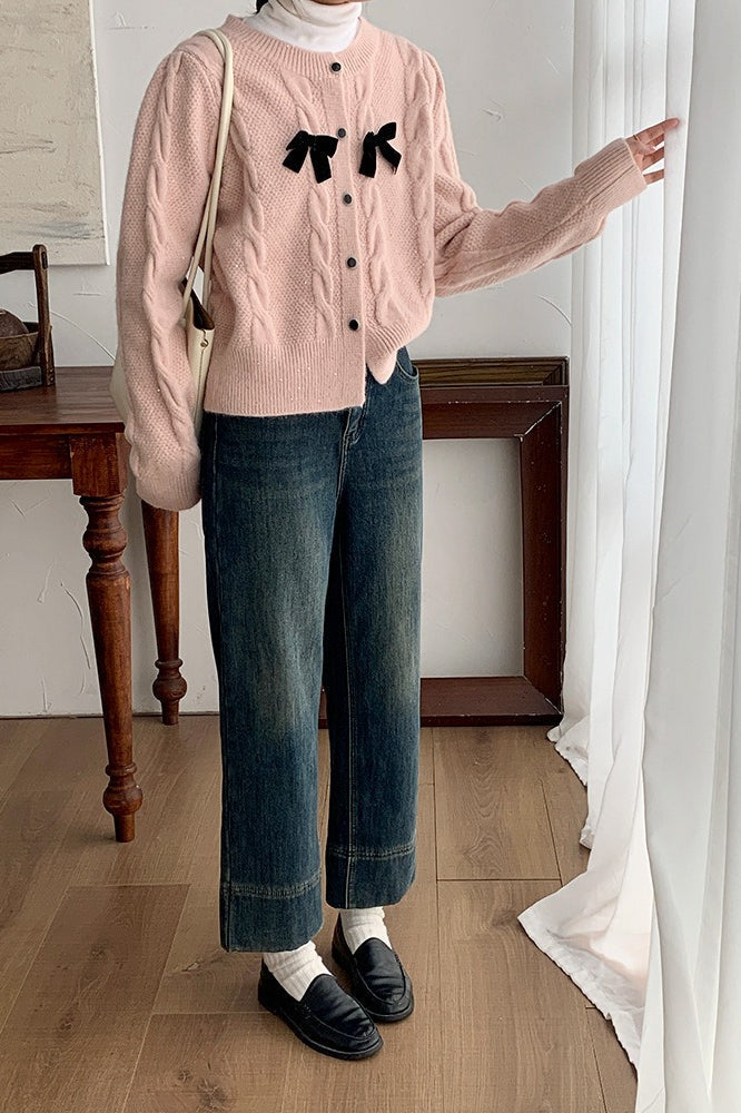 Gracefully Designed Cardigan