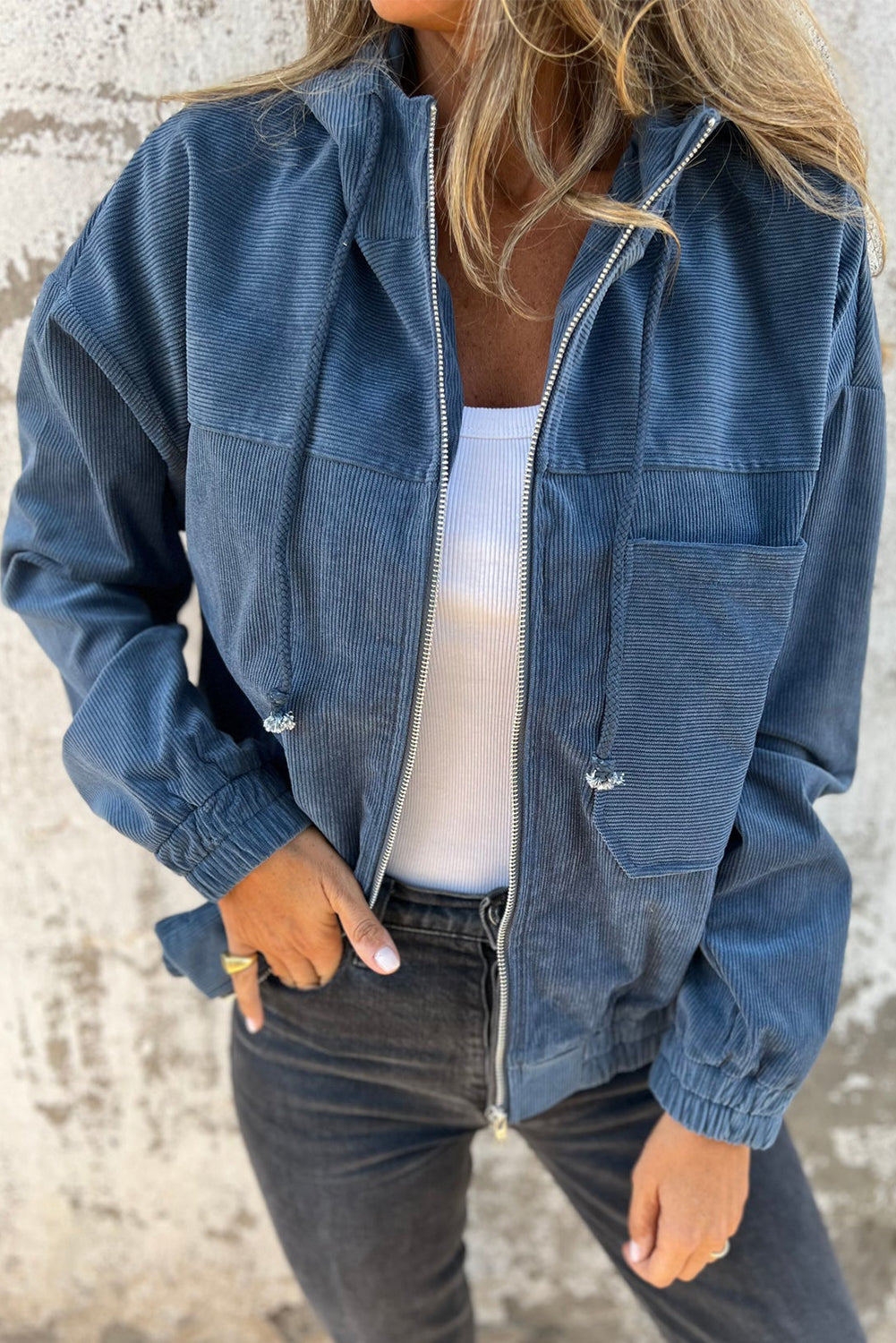 Blau