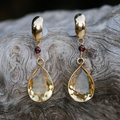 Glass Drop Gold Earrings