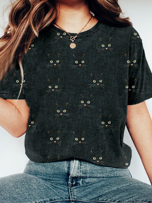 Cute Cat Face Pattern Vintage Cozy T Shirt elevenforest