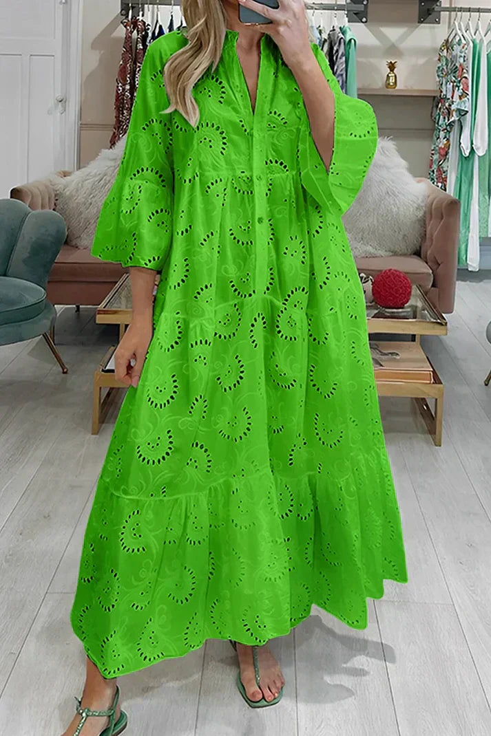 LM | Elegant dress with embroidered eyelets