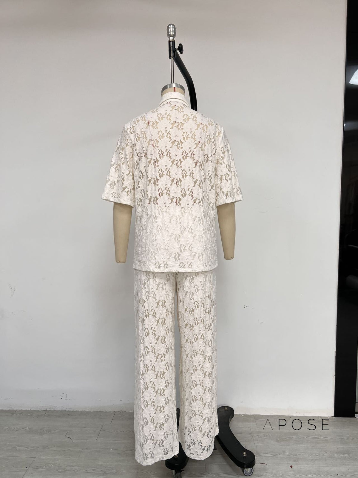 Well Tailored Garment with a Graceful Silhouette