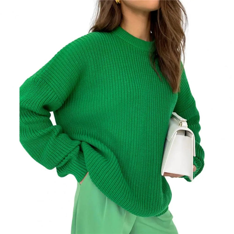LM | Cozy knitted sweater with a round neckline
