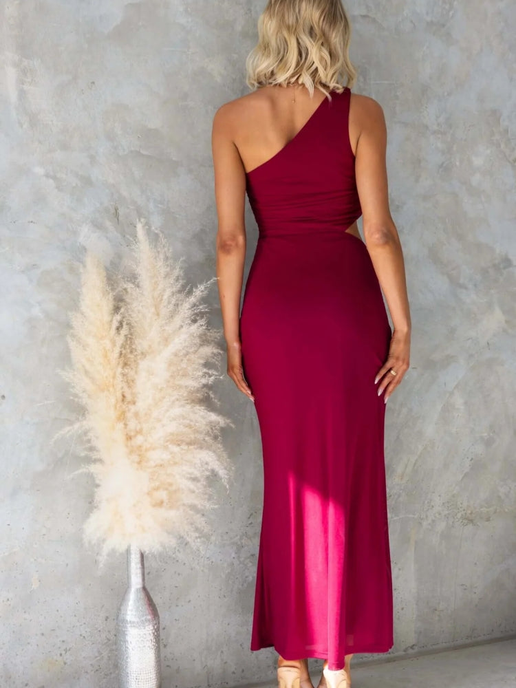 Gracefully Designed Garment