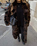 Well Tailored Coat with a Graceful Silhouette