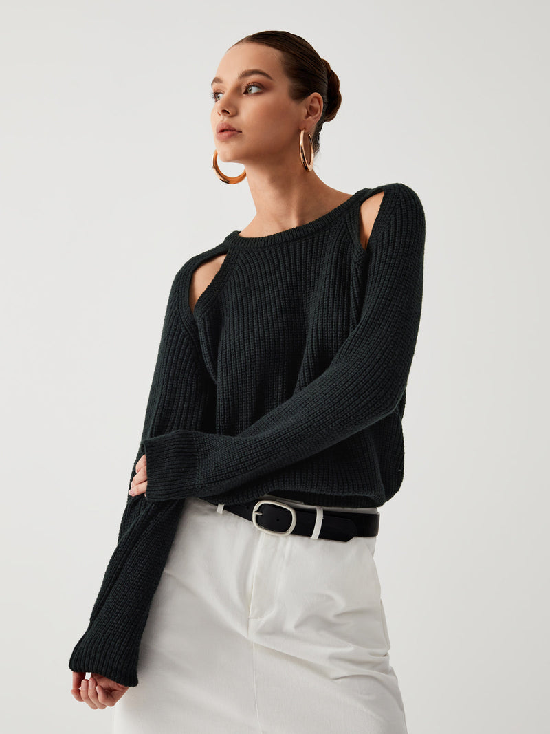 LM | Fashionable sweater