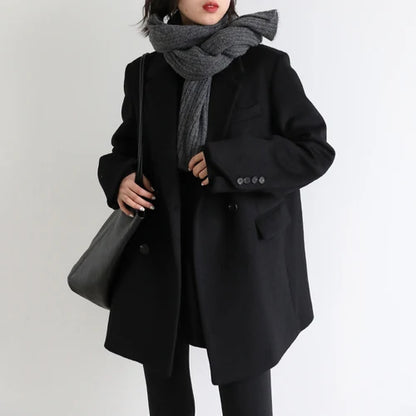 LM | Relaxed and stylish winter coat