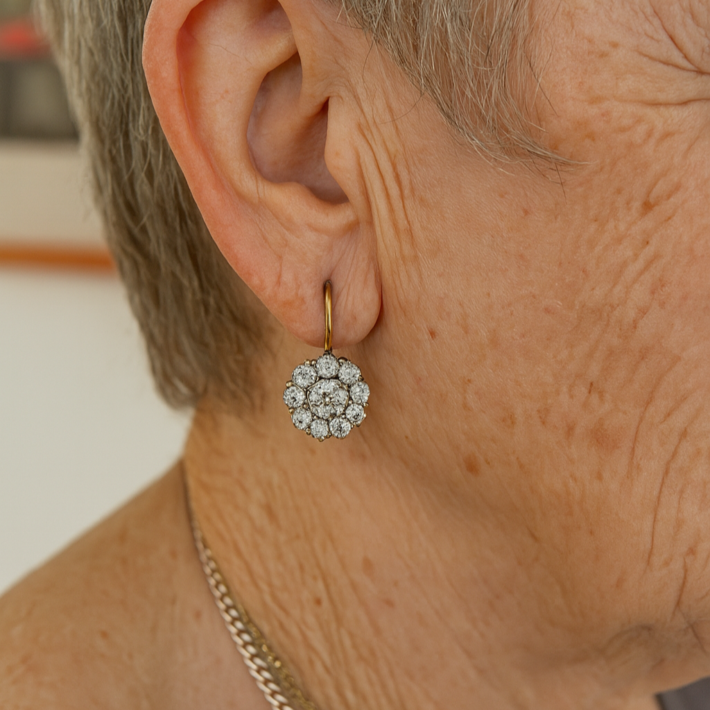 Edelstein Earrings in Gold