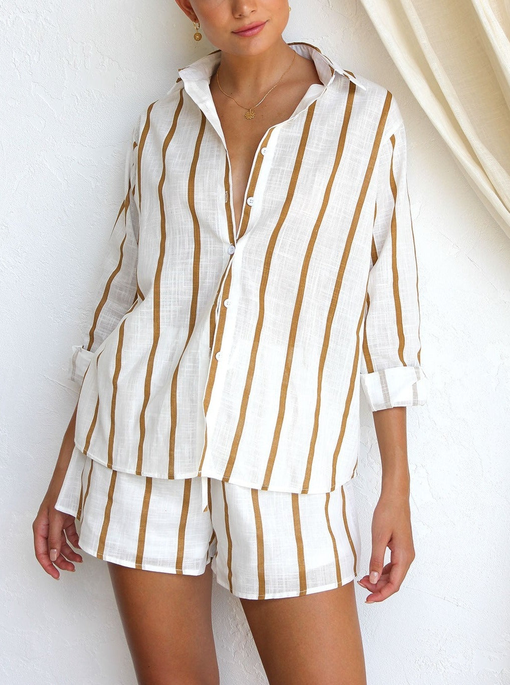 CAMEL STRIPES