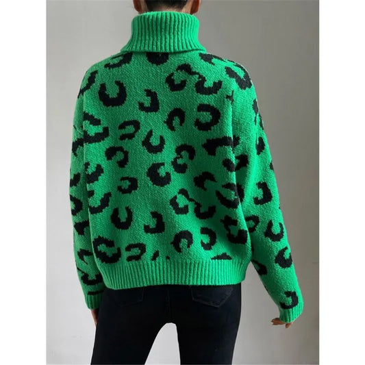 LM | Turtleneck with leopard pattern