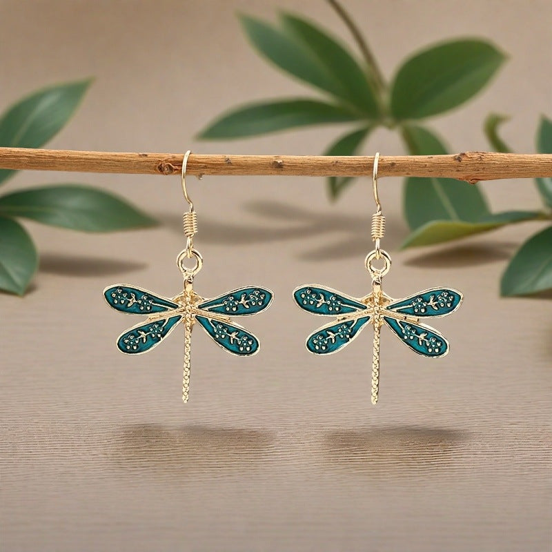 Classic Earring with Timeless Appeal