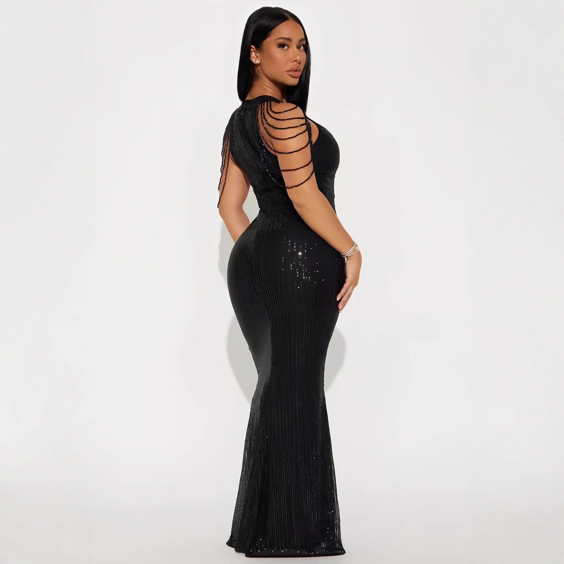 Gracefully Designed Garment