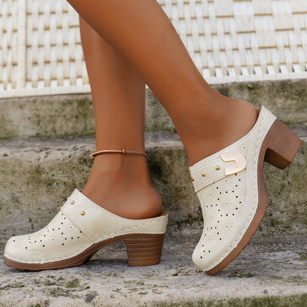 Graceful Orthopedic Sandals for Modern Look