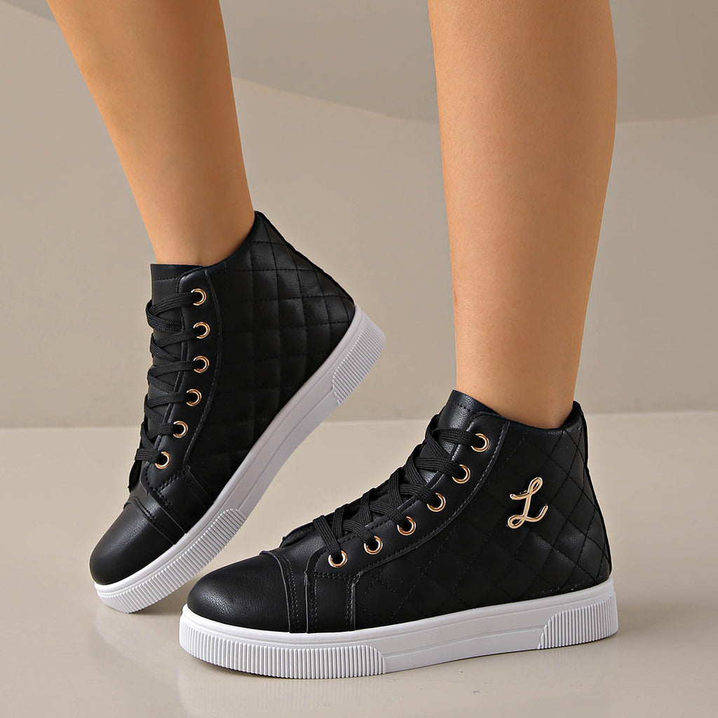 Classic Orthopedic Sneakers with Timeless Style