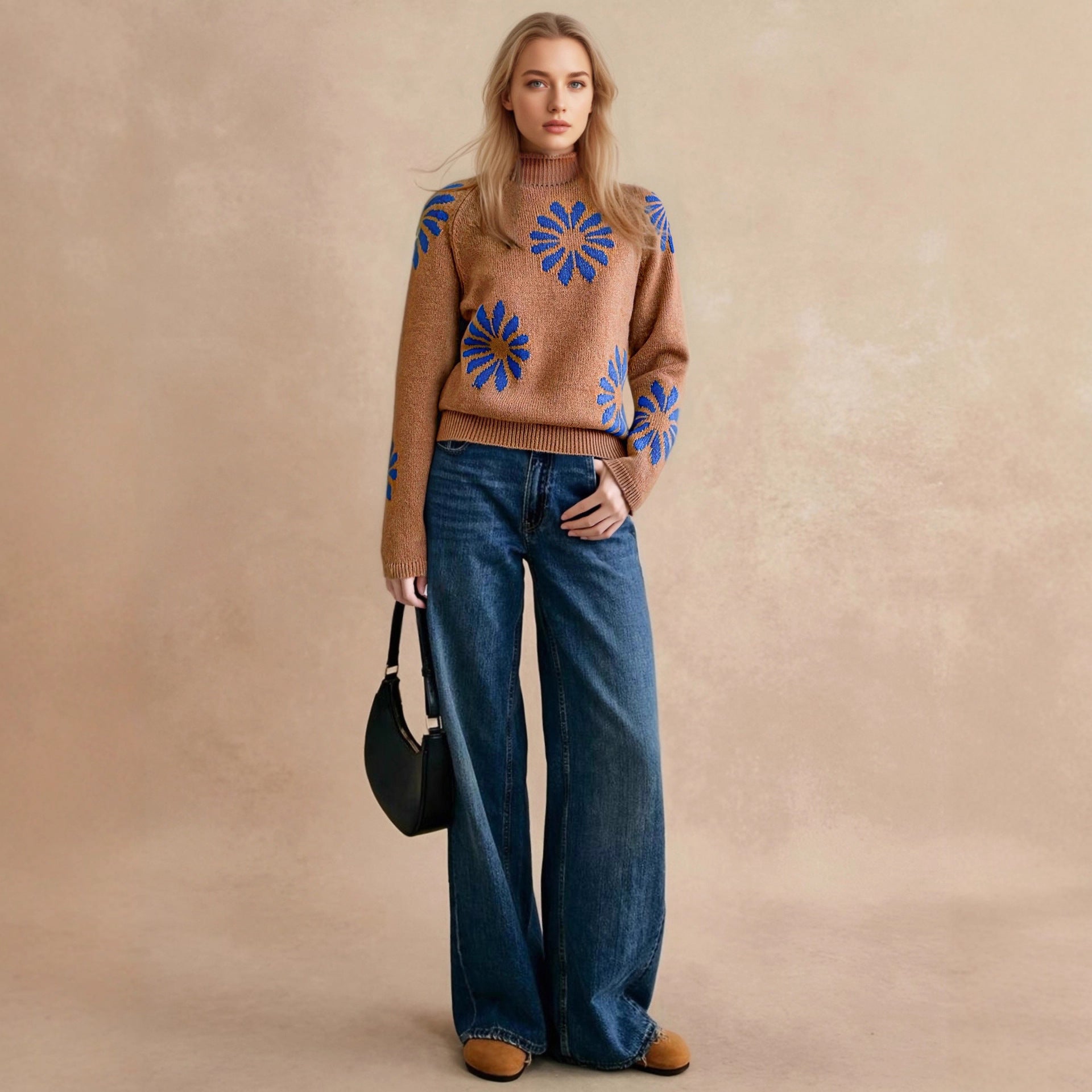 Elegantly Designed Pullover