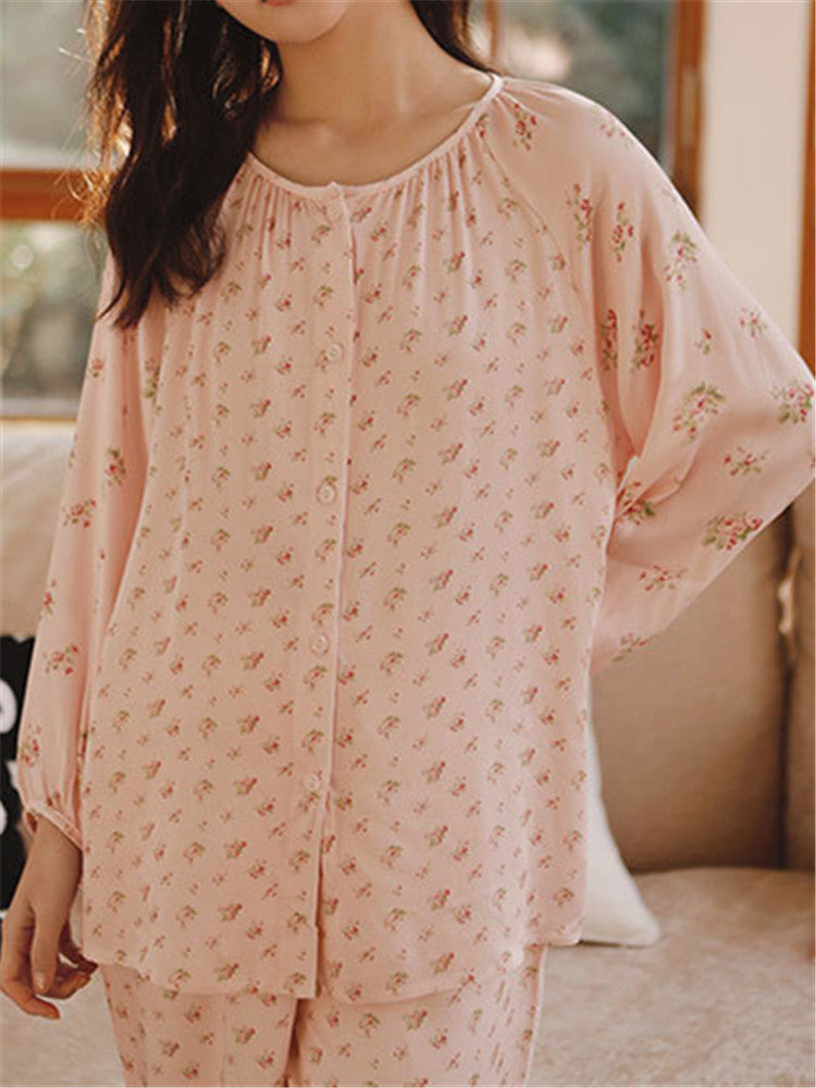 Timeless Vintage Style Garment