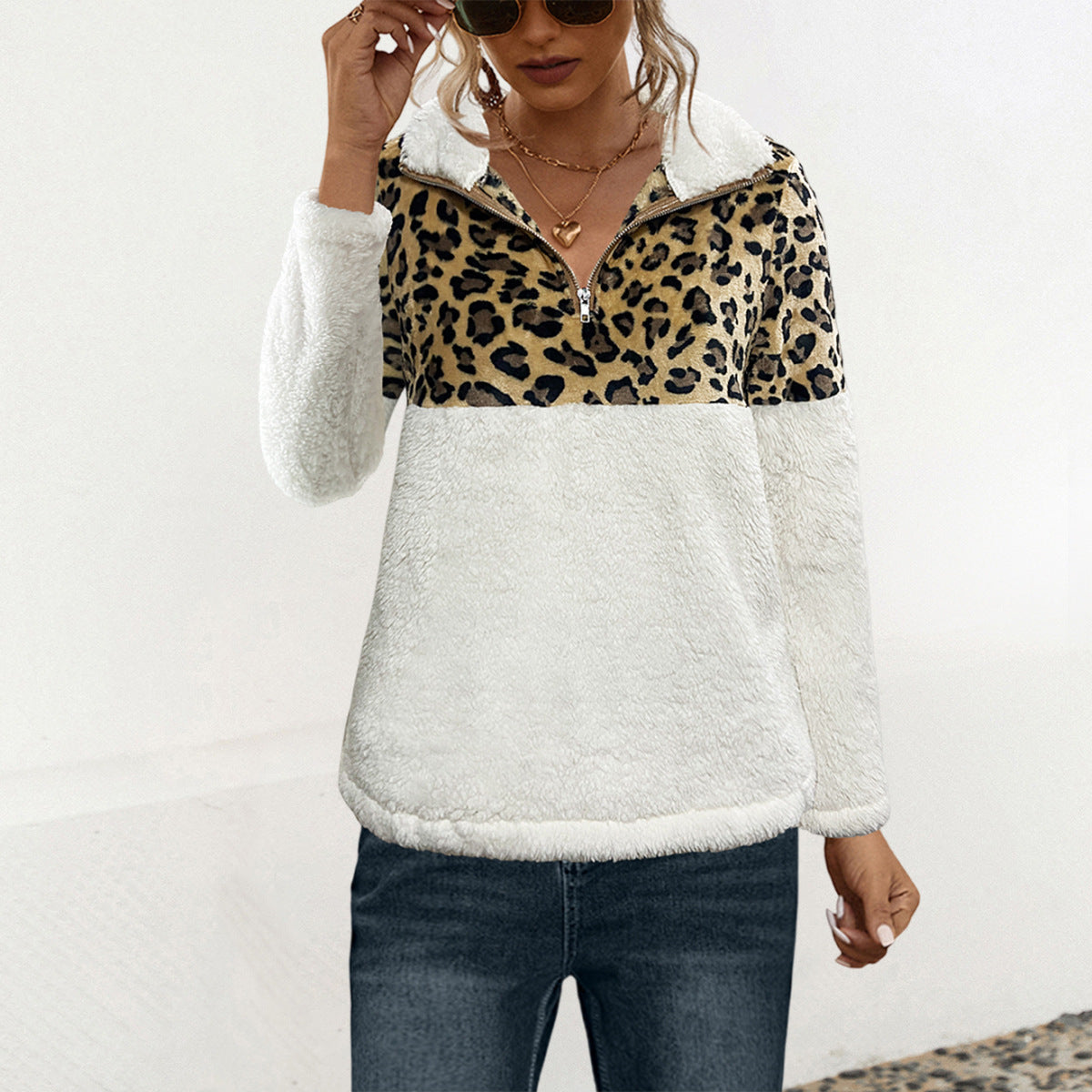 Elegantly Designed Pullover