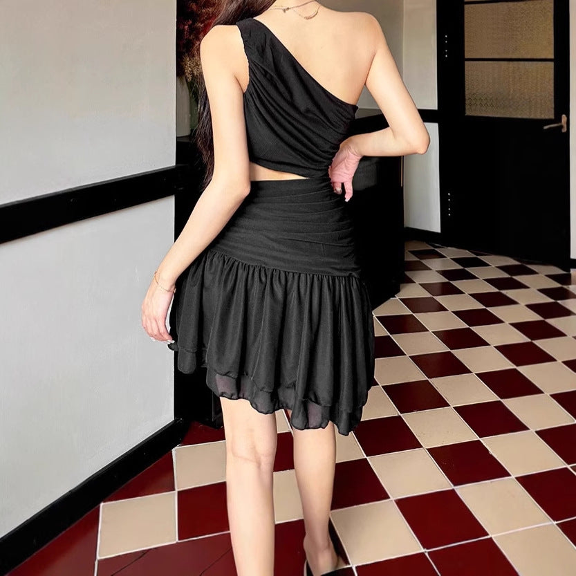 Elegantly Designed Garment