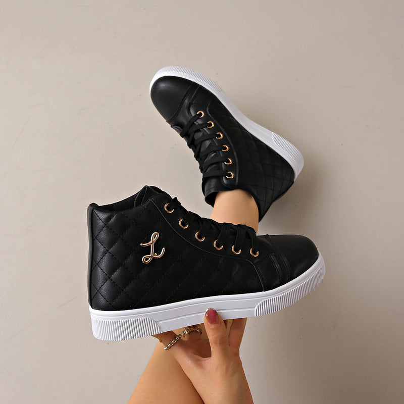 Graceful Orthopedic Trainers for Modern Look