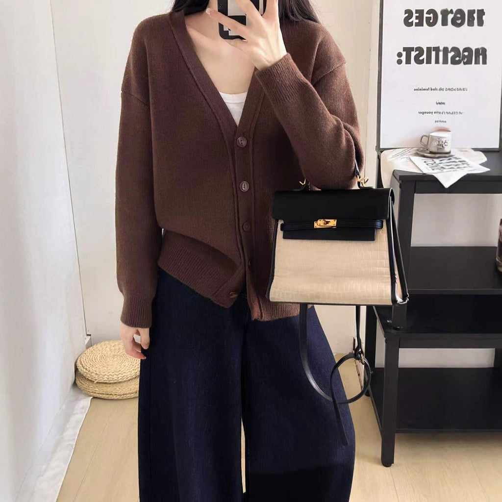 Elegantly Designed Cardigan
