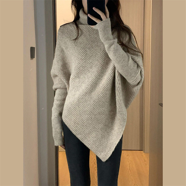 Elegantly Designed Pullover