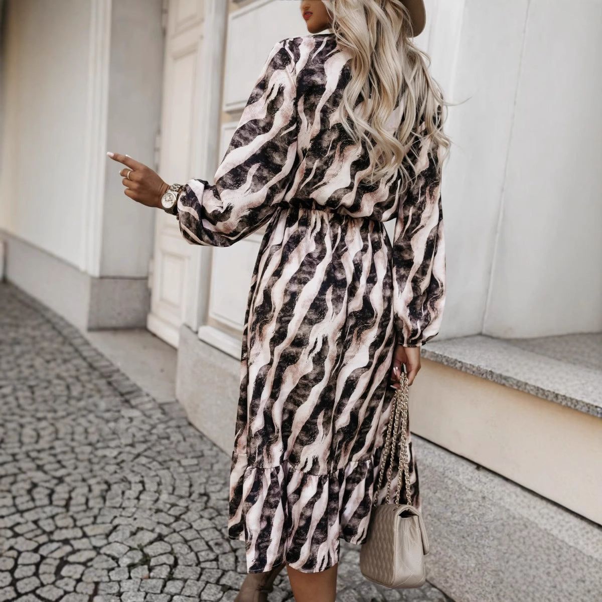 Timeless Vintage Style Garment