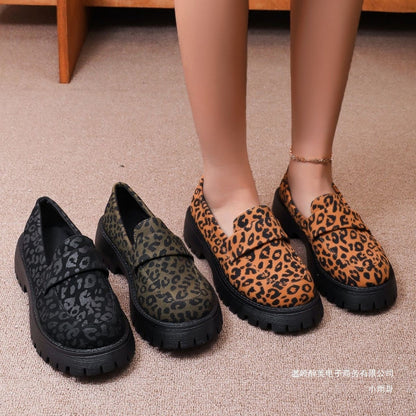 Beautifully Crafted Orthopedic Shoes