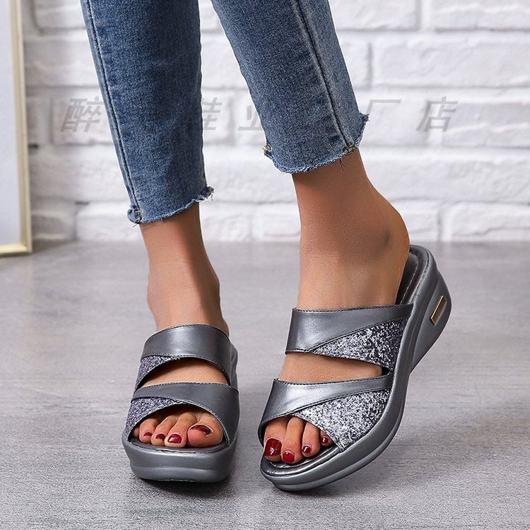 Chic Orthopedic Sandals with Unique Design