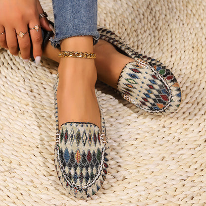 Chic Orthopedic Shoes with Unique Design