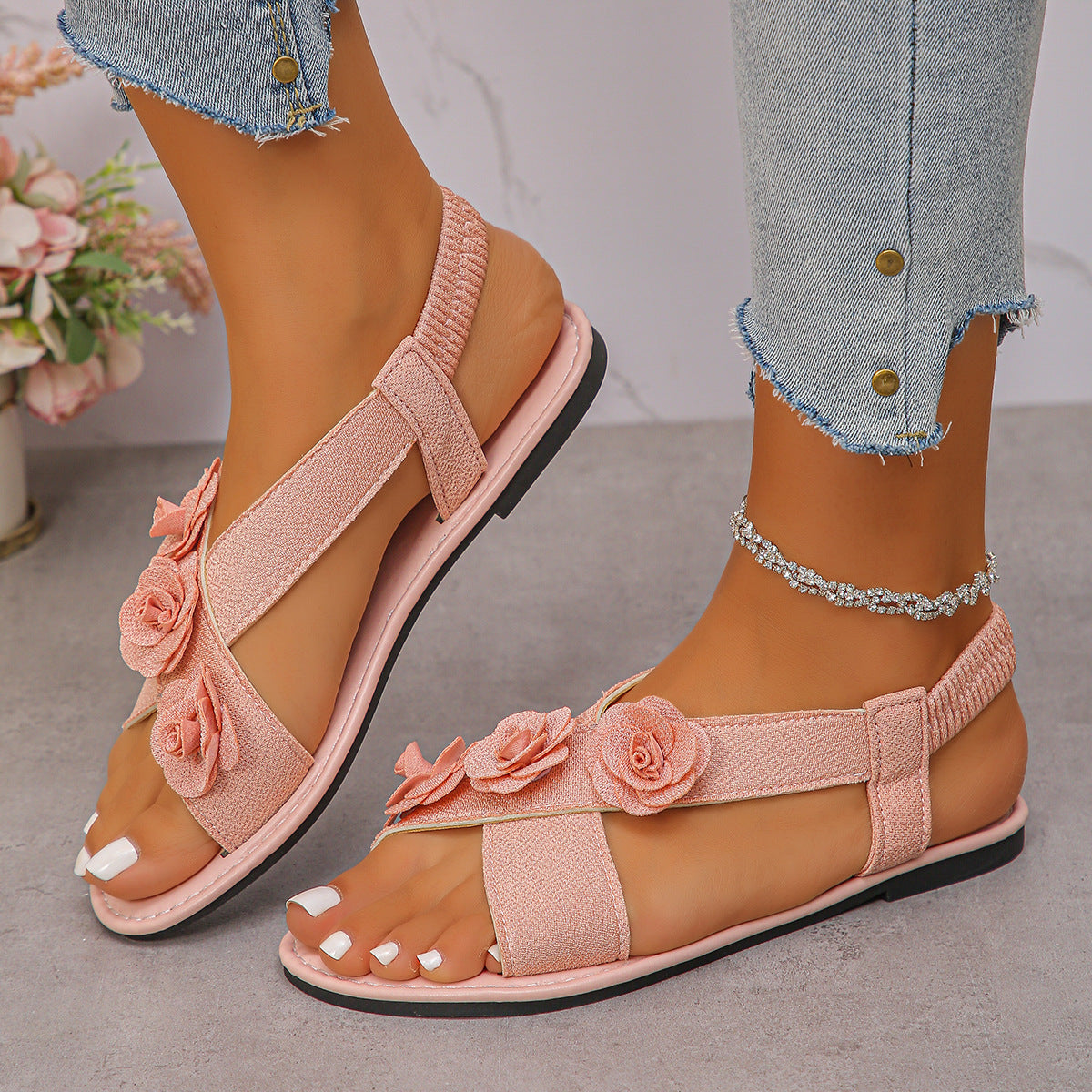 Chic Orthopedic Sandals with Unique Design