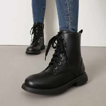 Graceful Orthopedic Boots for Modern Look