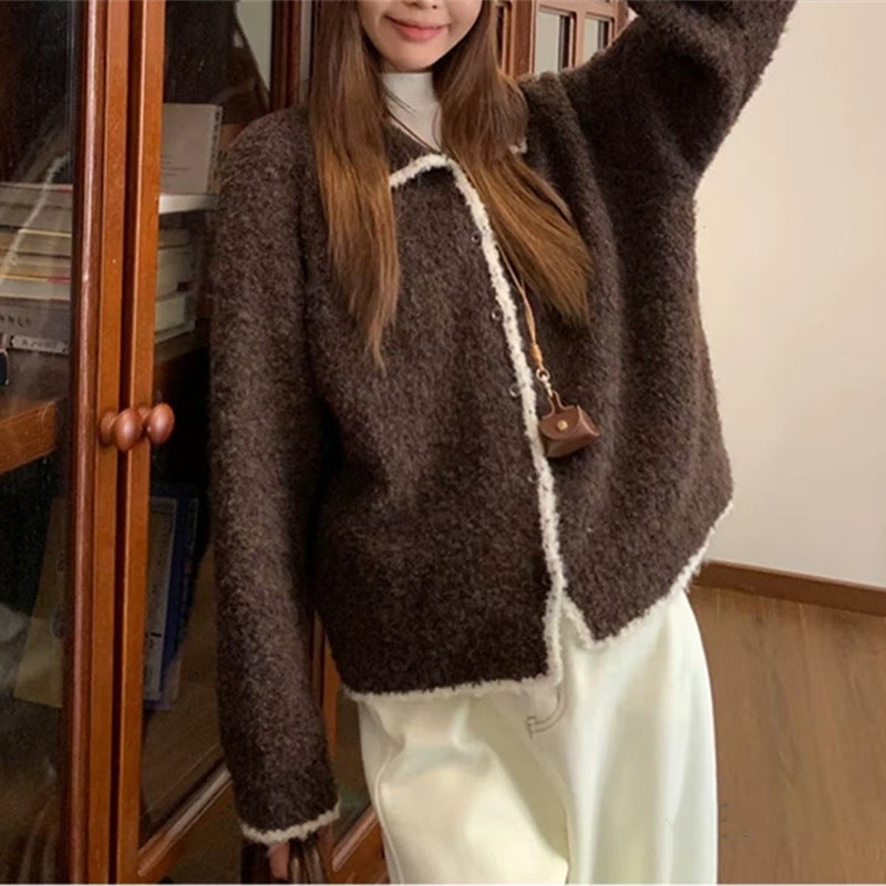 Gracefully Designed Cardigan