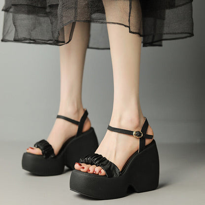 Chic Orthopedic Sandals with Unique Design