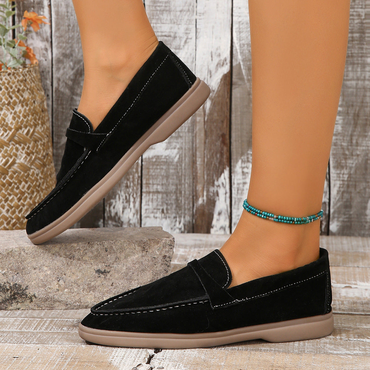 Graceful Orthopedic Shoes for Modern Look