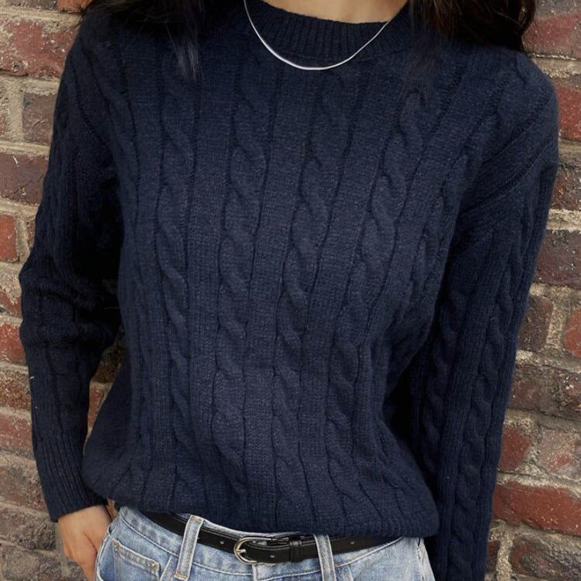 Timeless Vintage Style Pullover