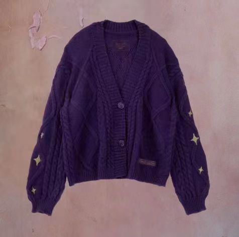 Elegantly Designed Cardigan