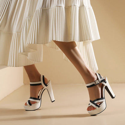 Graceful Orthopedic Sandals for Modern Look