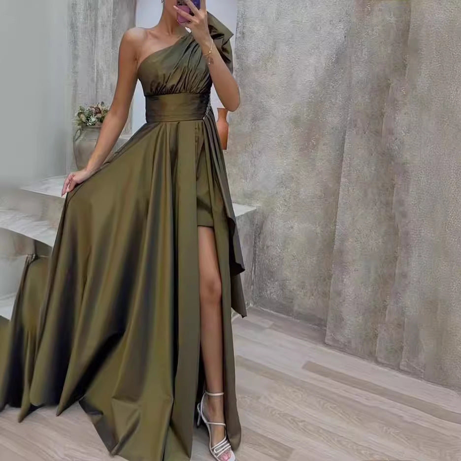 Timeless Vintage Style Garment